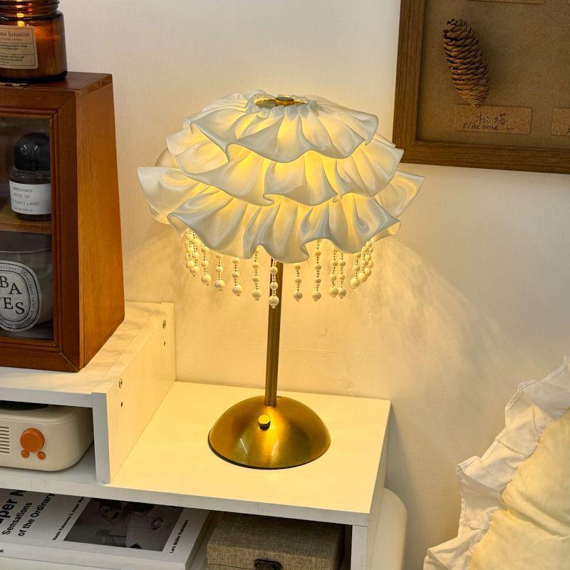 Simple light luxury deluxe sense master bedroom lamp nightstand Creative dimming warm energy-saving decorative atmosphere lamp