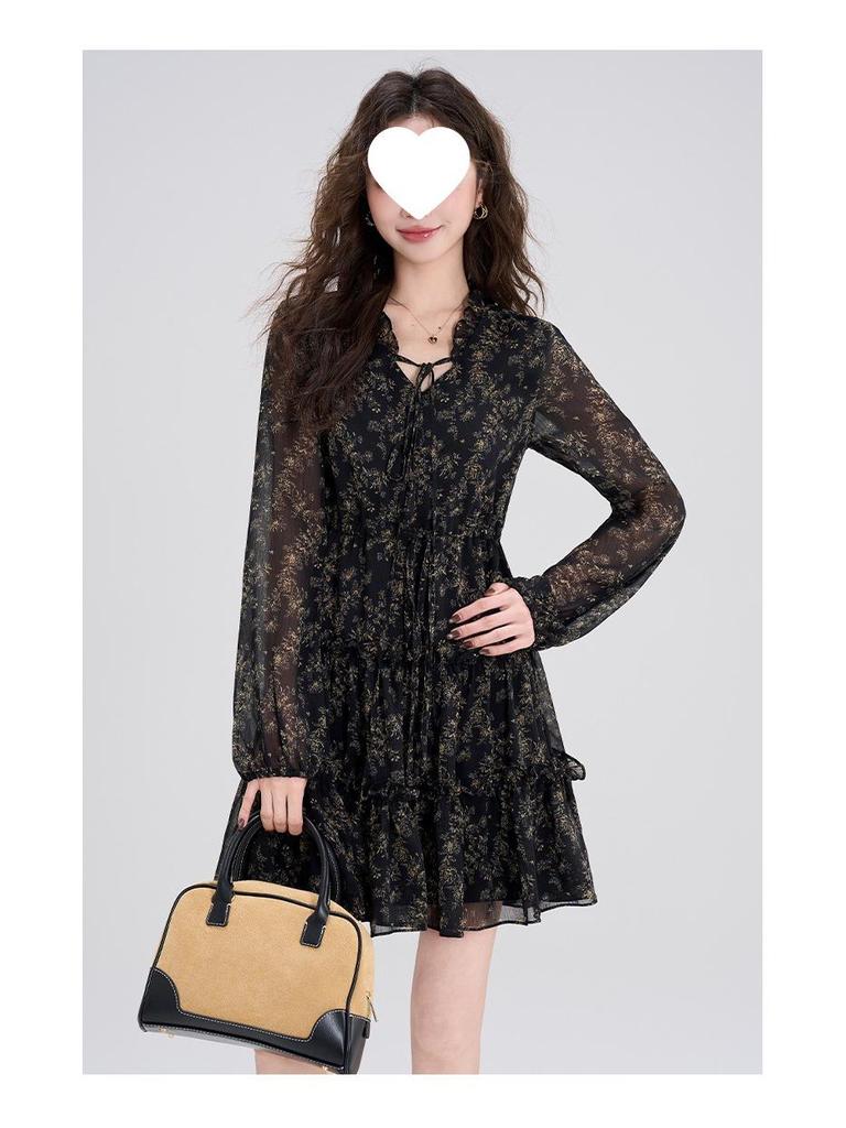 Chic Retro Floral Chiffon Dress: Petite Waist-Cinched Slim Black Style for Autumn & Winter