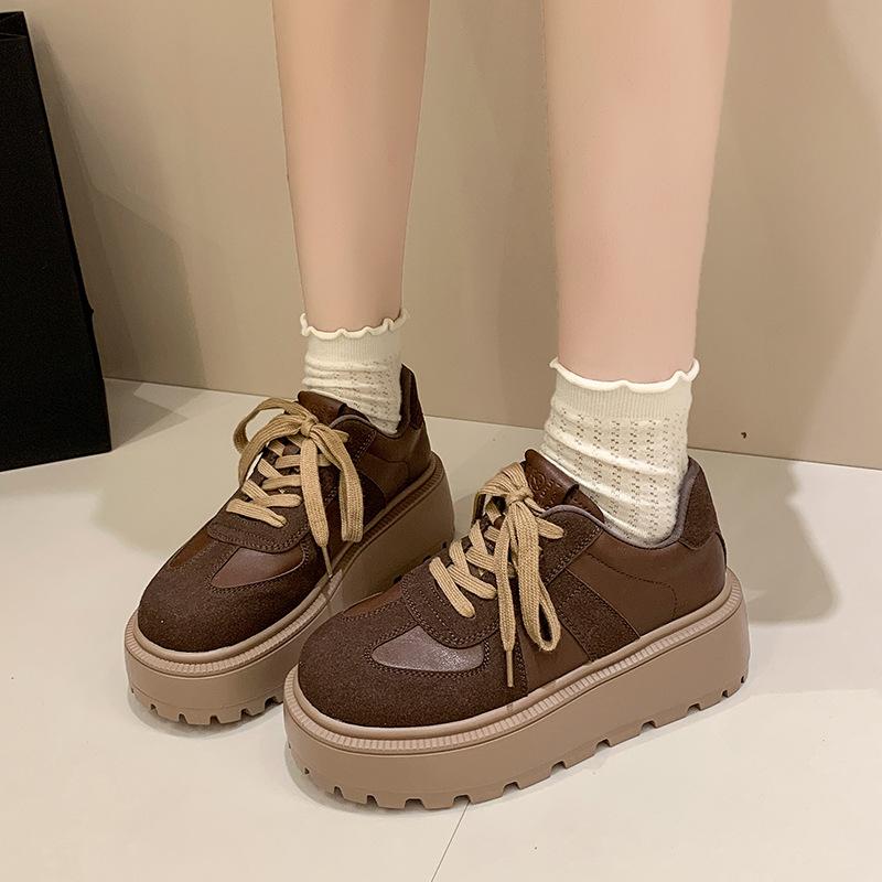 Muffin Platform German Training Shoes Women's Small Lightweight Low-top Board Shoes 2025 Autumn New Versatile Height-increasing Women's Shoes