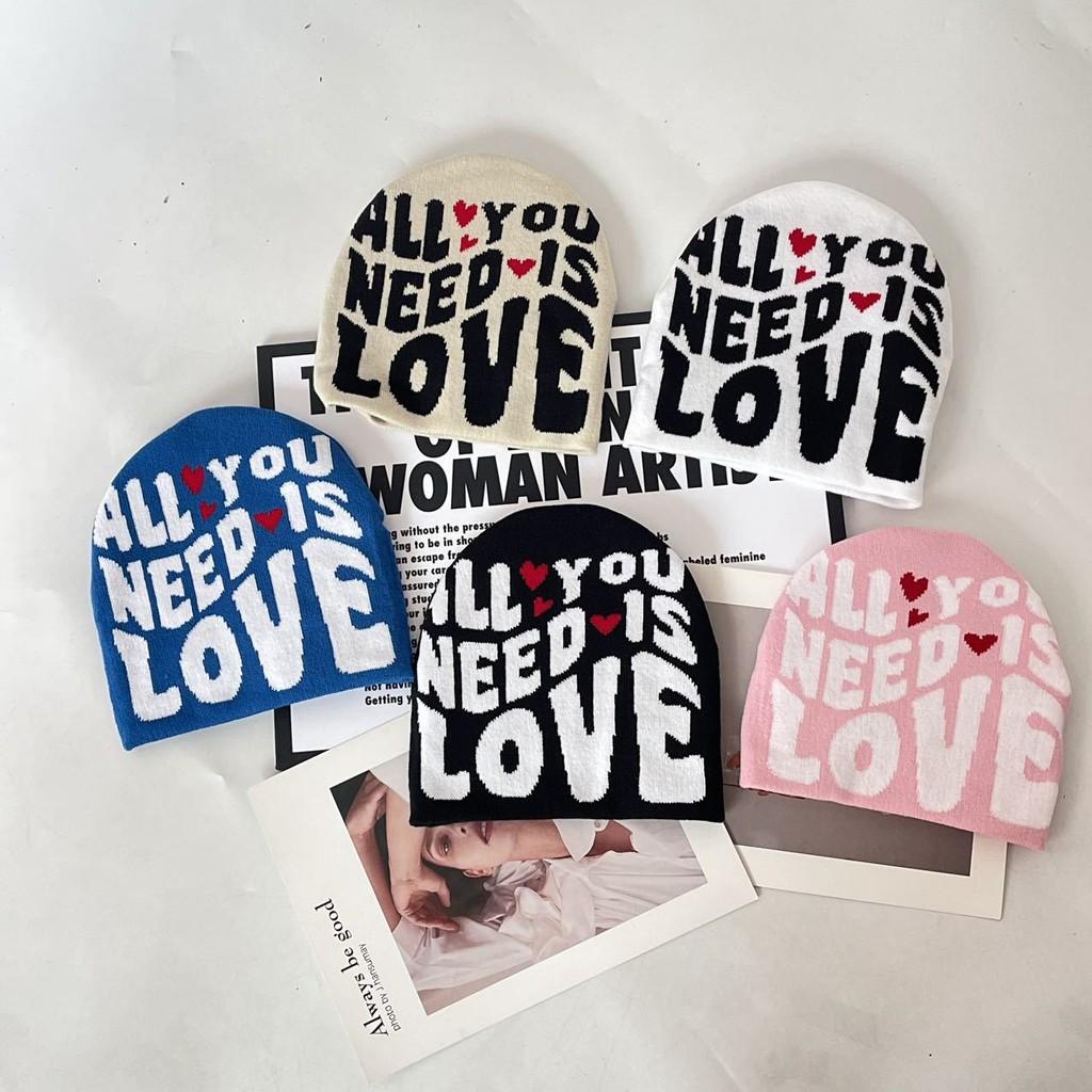 Color Simple Blocked Letter And Heart Pattern Women Casual Warm Hat Knitted