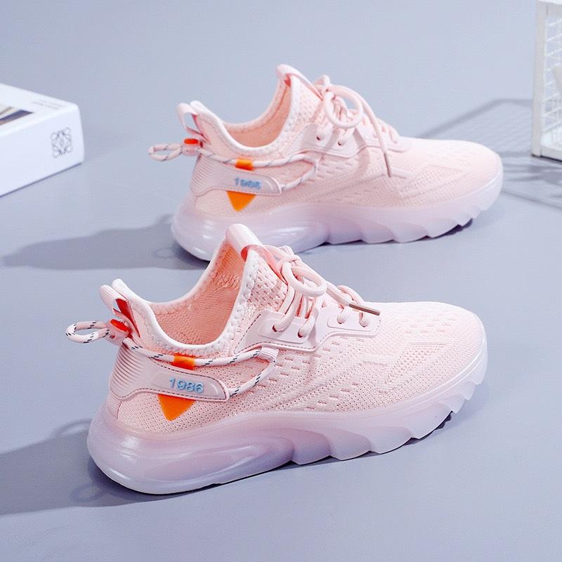 Women's Casual Sports Shoes Jelly Soled Coconut Shoes