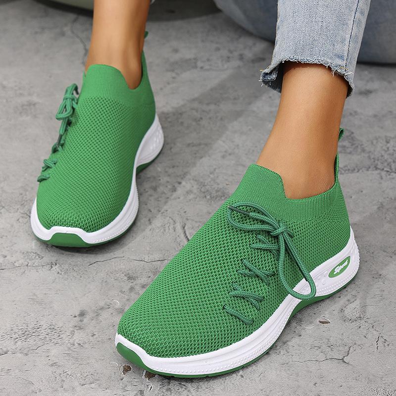 Fashion Breathable Knitted Sneakers for Women Green Lightweight Slip On Running Shoes Woman Comfort Non Slip Casual Sport Shoes