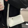 New simple Mori lightweight underarm pillow bag trendy women's bag small fresh shoulder messenger bag elegant shoulder bag
