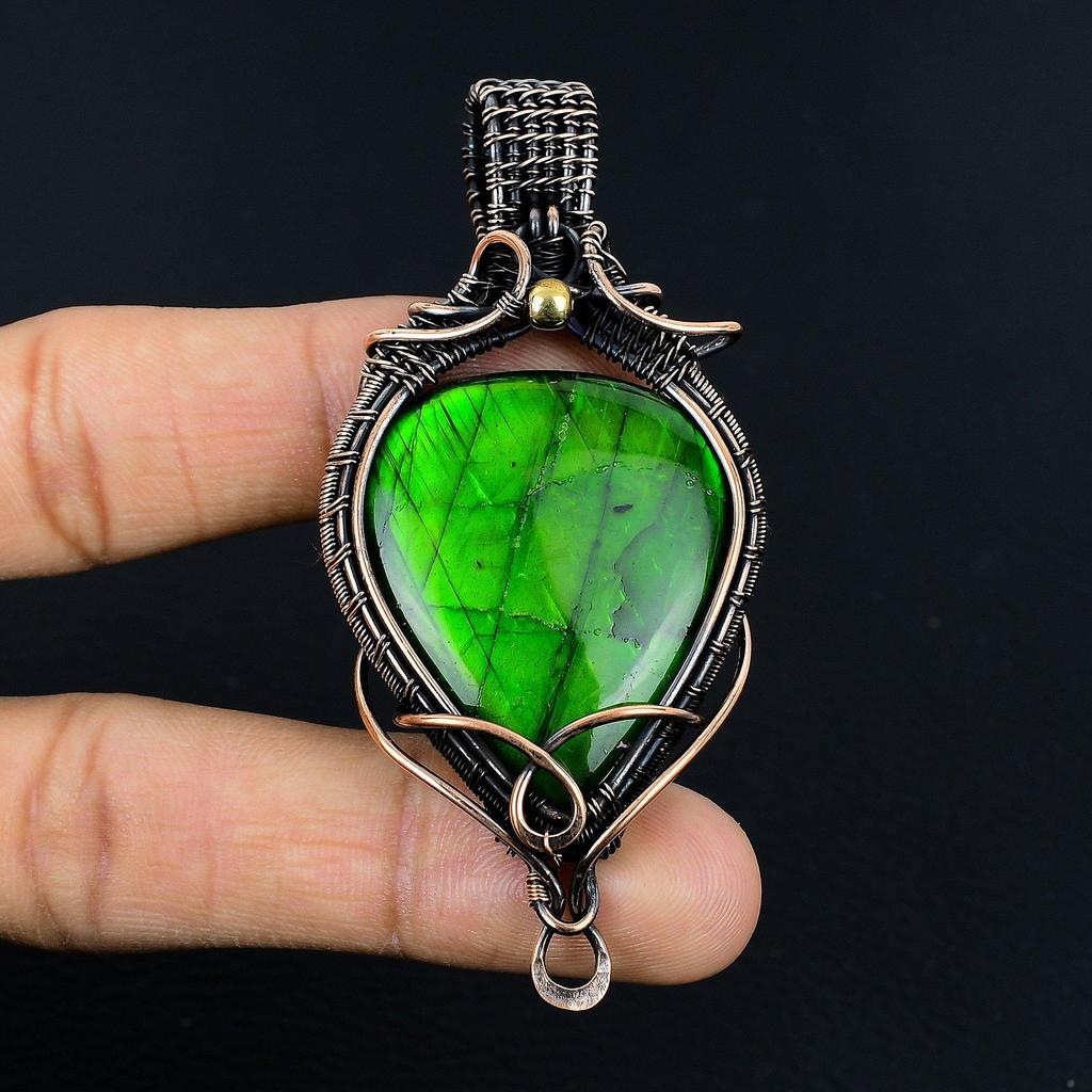 Green Flash Labradorite Pendant Gemstone Jewelry, 999 Copper Wire Wrapped Pendant, Handmade Jewelry Birthstone Pendant, Gift For Him