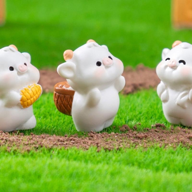 Cartoon Cow Figure Mini Miniatures Animal Garden Terrarium Resin Decorations Stakes Craft Landscaping Sculpture