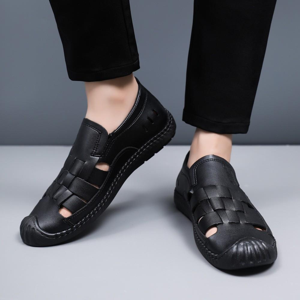 

Leather sandals men s 2024 summer new hollow breathable Doudou shoes soft sole non-slip hole shoes middle-aged and elderly leather shoes foreign trade 44