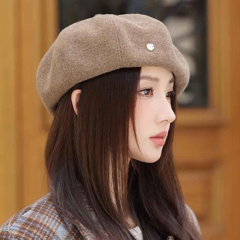 Autumn and Winter Retro Love Beret Hat Women's Warm Octagonal Hat Painter Hat