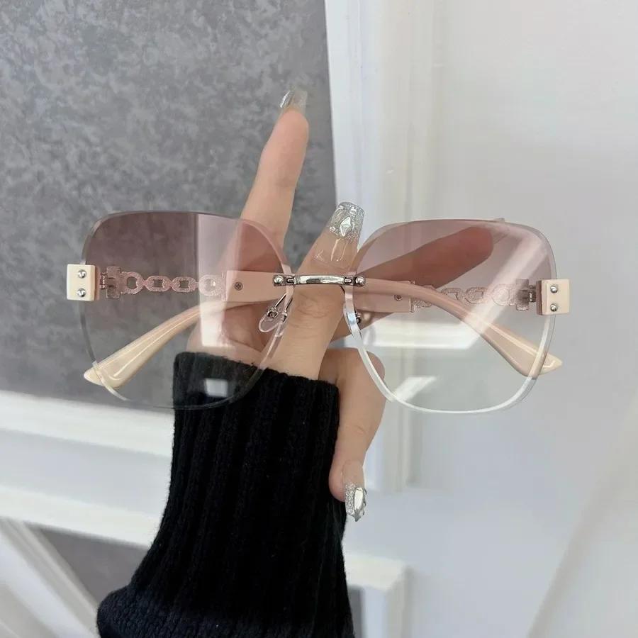 Fashion Square Sunglasses Women Men Brand Designer Luxurious Sun Glasses Female Outdoor Casual Travel