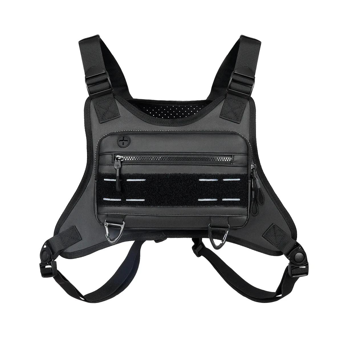 

Sports Chest Bag Water Resistant Lightweight Front Chest Pack Running Vest Bag with Built-In Phone Holder Extra Storage чёрный