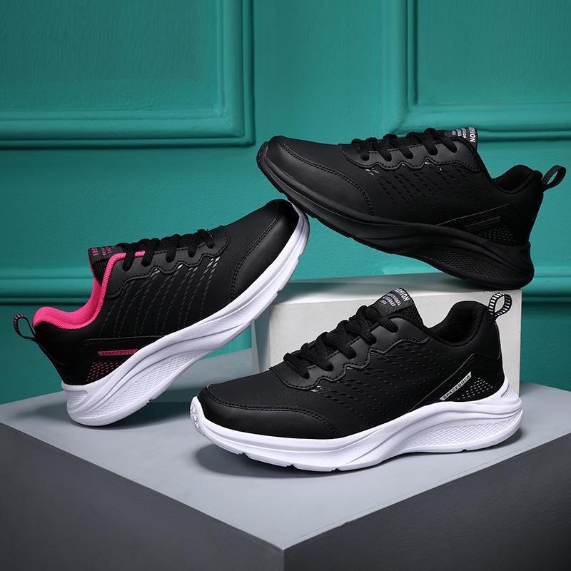 Autumn and winter new women's shoes leather velvet casual sports shoes women's waterproof and non-slip running shoes lightweight warm cotton shoes