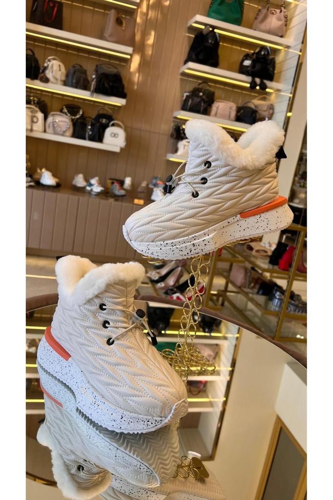 Women Modern Stylish Fashion Boots Imported Zipperless Snow Boots