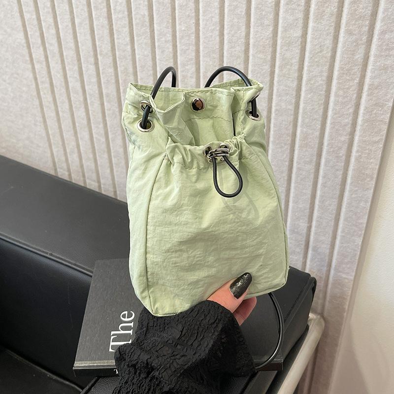 Drawstring Bucket Small Bag 2025 Trend Literary Nylon Mobile Phone Bag Versatile Casual Mini Shoulder Messenger Bag