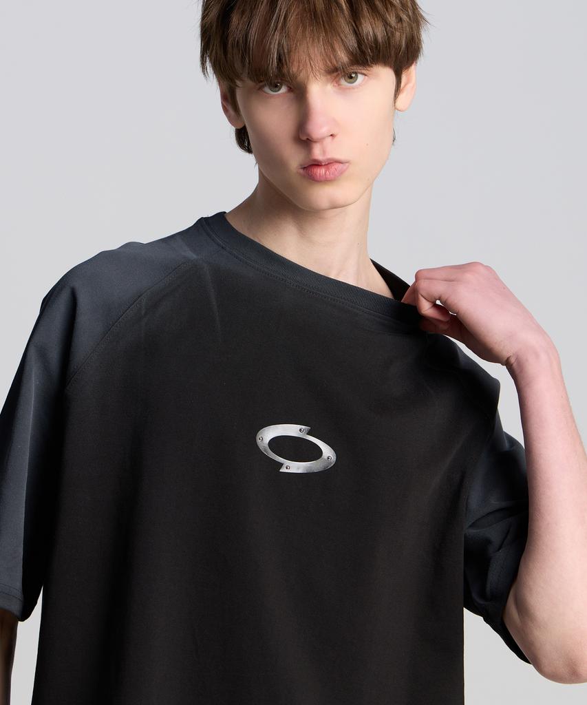 TENER Shoulder Painting Logo Short Sleeve Tee Black