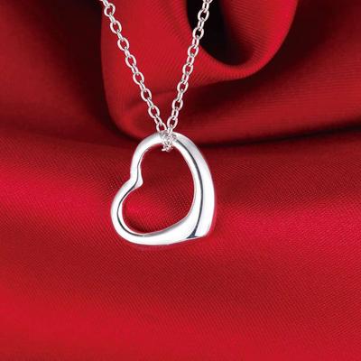 Collier pour femme de style coréen avec pendentif en forme de cœur exquis, collier plaqué argent