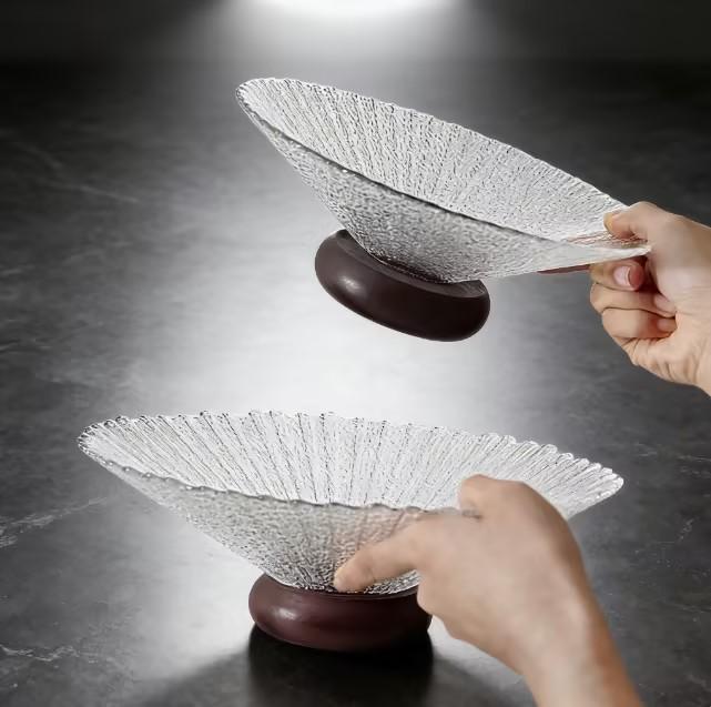 Vintage Glass Fruit Bowl with Wooden Base - Modern Home Coffee Table Snack & Dried Fruit Plate, Personalized & Exquisite Design