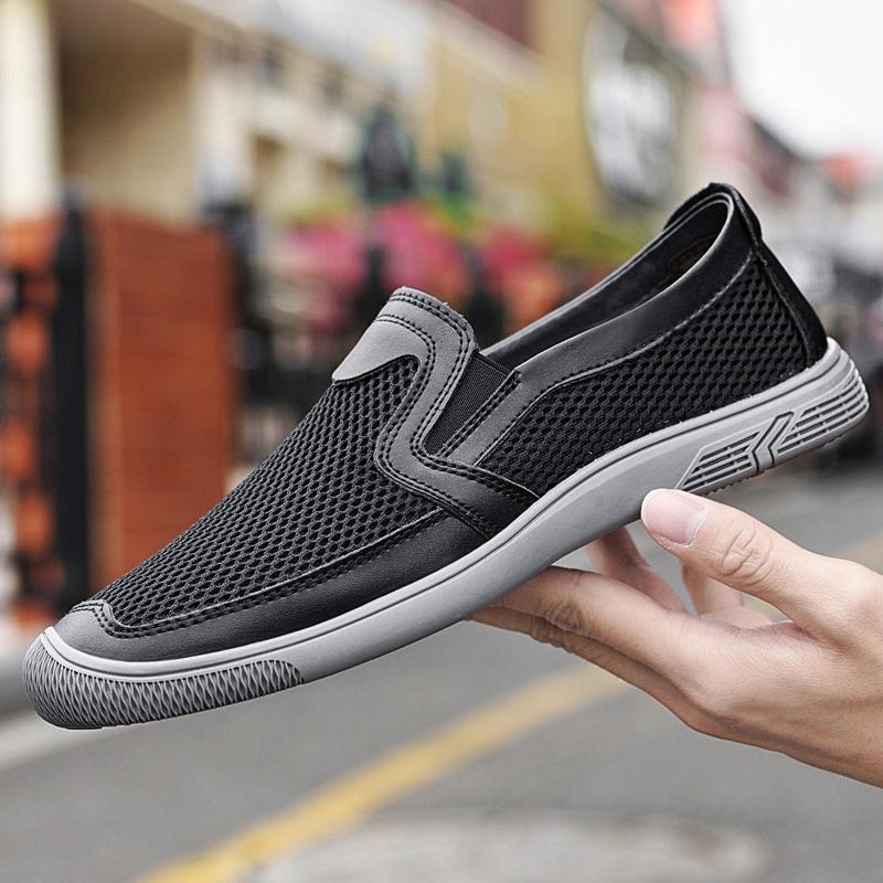 Fashion2024 Lightweight Men Sneakers Casual Shoes Breathable Soft Flats Shoes Outdoor Anti-slip Male Sneakers Summer Walking Loafers