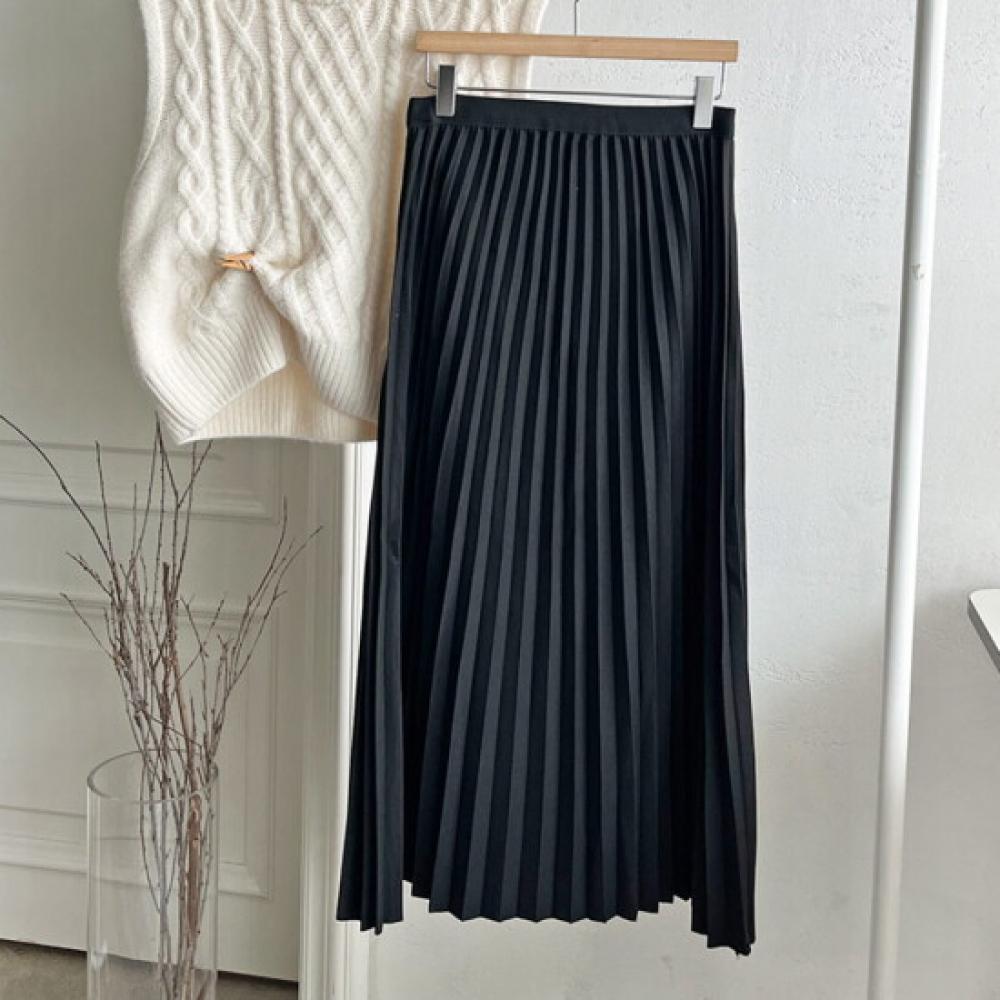 Shop Women S Banding pleatS Long Skirt Dgb wSk 3823 Black