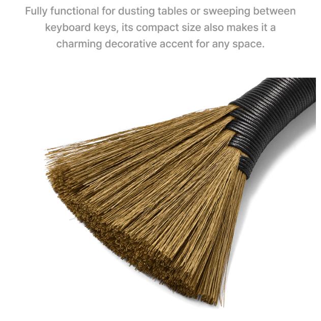 2026 BTS DALMAJUNG X MU:DS Mini Broom