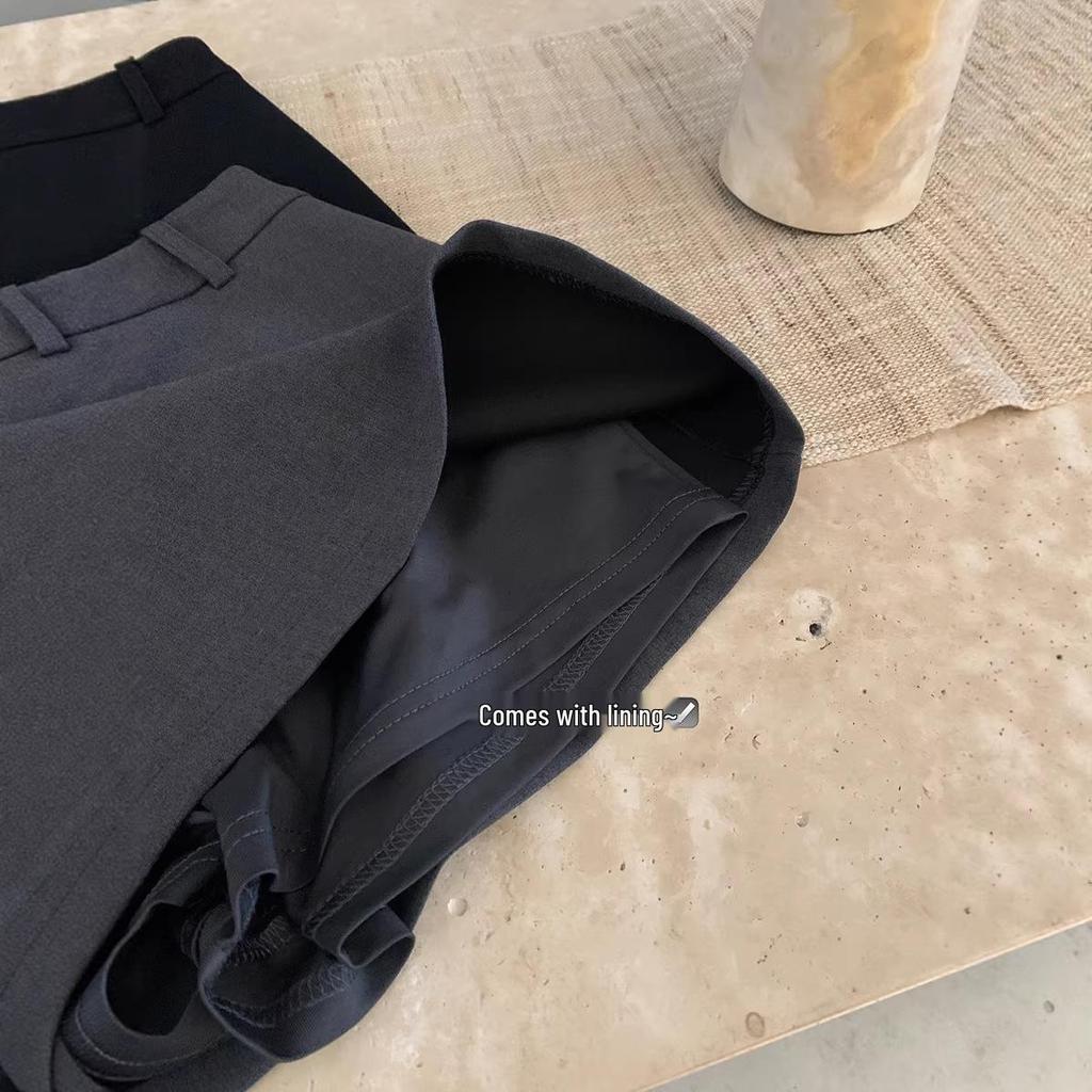 WGWE8628 Low-rise A-line Hip-Hugging Ultra-short Skirt Shorts for a Hot Girl Look