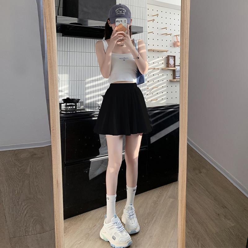 

Плиссированная миди-юбка из ледяного шелка с высокой талией - Женская летняя приталенная А-силуэта Small чёрный