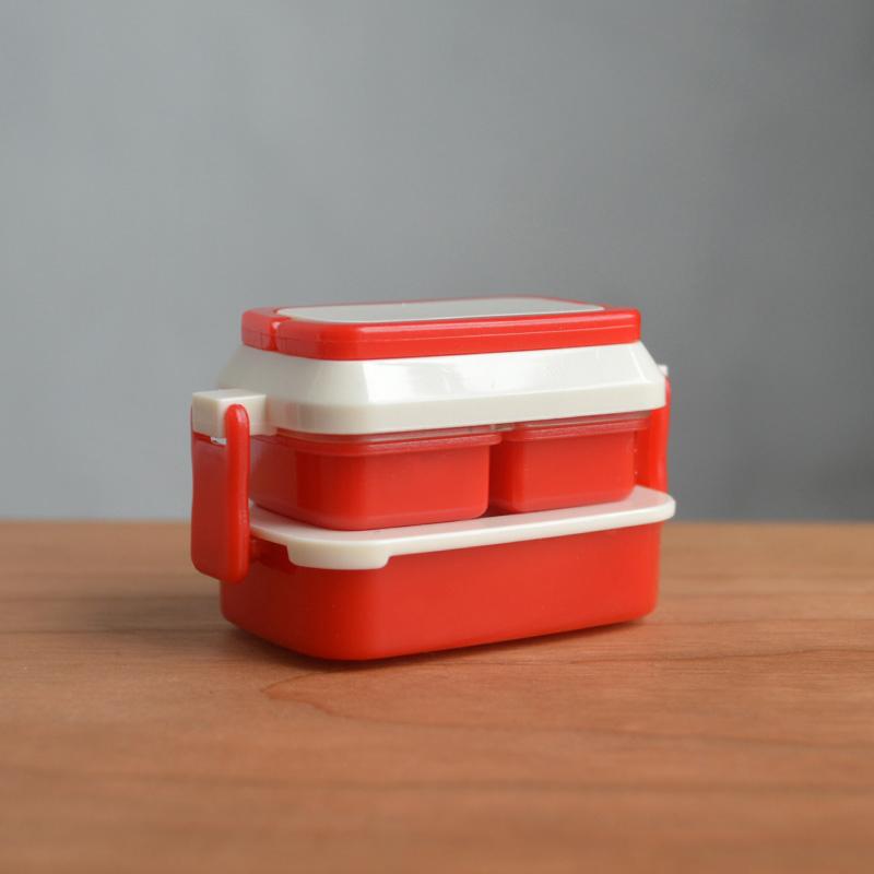 1/12 Dollhouse Simulation Hand-Held Lunch Box Picnic Box Model Doll Home Mini Kitchen Tableware Decoration Pretend Play Toys