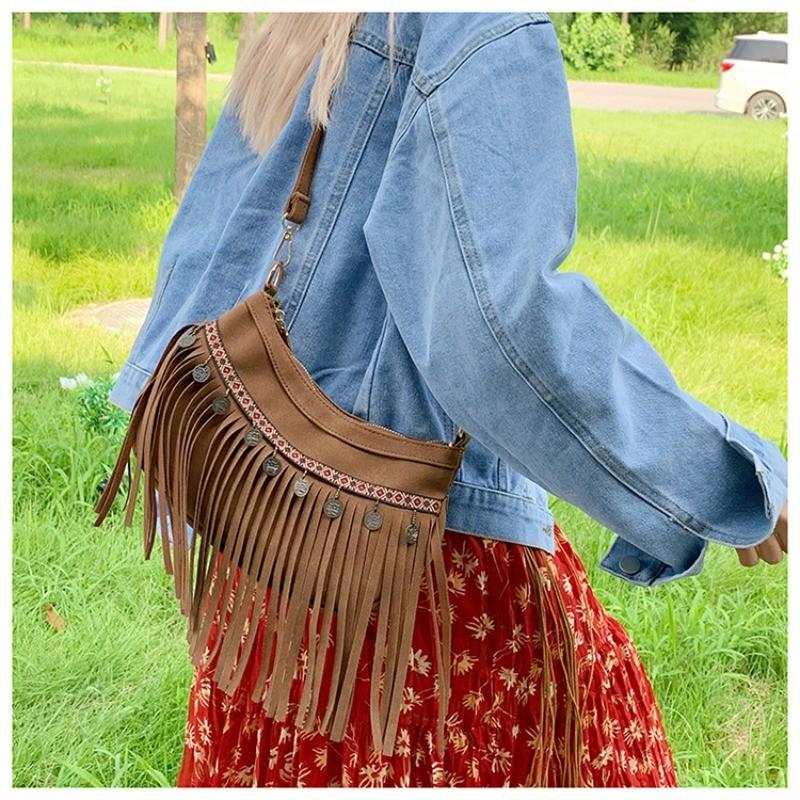 IELGY Ladies Messenger Bag Retro Tassel Shoulder Armpit Bag Deerskin Velvet Small Square Bag