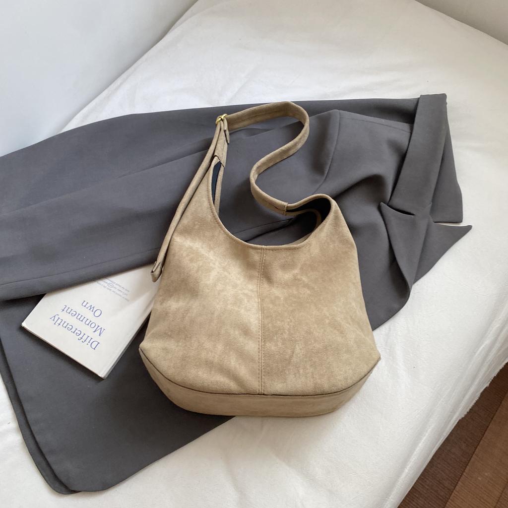 Autumn Winter Large Capacity Suede Shoulder Bag Women's Casual Buckle Shopping Tote Bags Solid Color Student Book Handbags