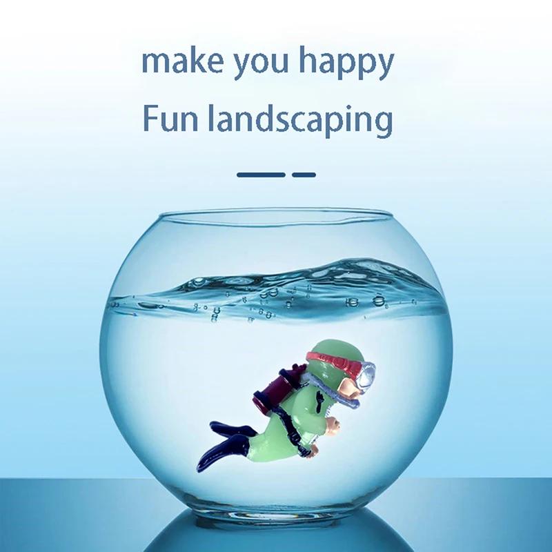 Fish Tank Decoration Luminous Green Mini Floating Diver Aquarium Ornaments Cute Small Floating Ball Aquarium Accessories Acuario