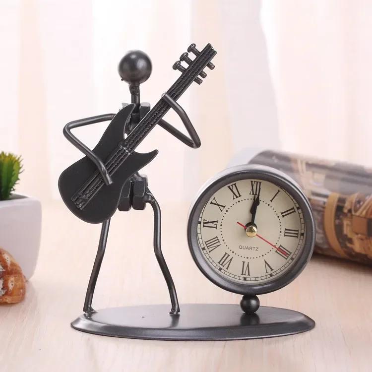 

Creative Iron Stainless Steel Small Grandfather Clock Iron Vintage Personalized Clocks Crafts Home Decoration Birthday Gifts