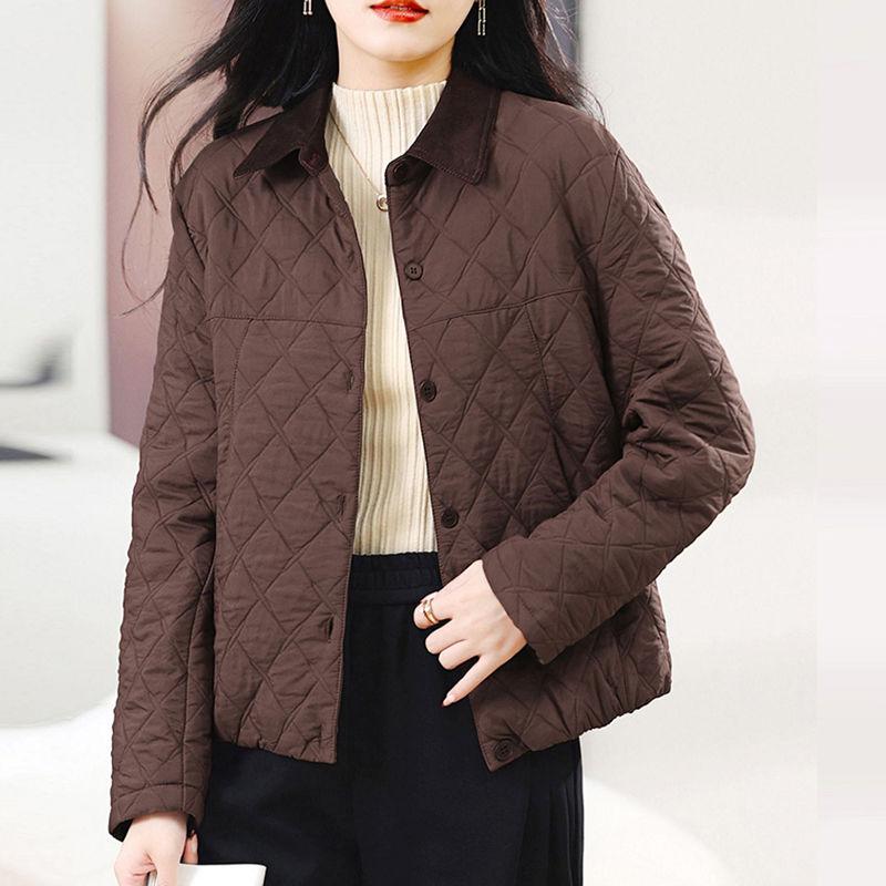 Fashionable and Elegant Mom's Short Cotton Jacket – Lightweight & Warm Coat for Casual and Stylish Moms