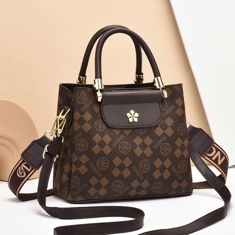 Bag Women's 2025 New Flower Large Capacity Bucket Bag One Shoulder Crossbody Bag Handbag Premium Women's Bag