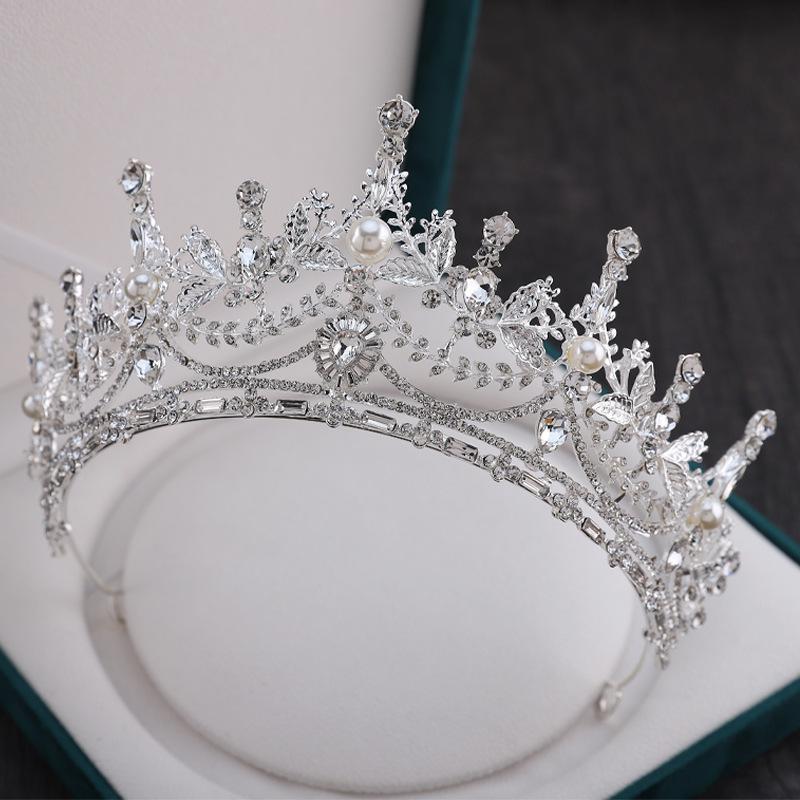 Elegant Pearl & Rhinestone Bridal Crown - European & American Fashion Hair Accessory for Weddings, Birthdays, and Evening Wear