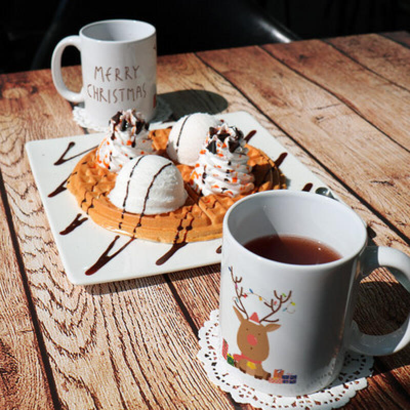 cf884-Design Mug 2p-Rudolph s Christmas