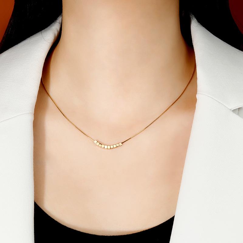 925 Sterling Silver Light Luxury Snake Bone Chain Necklace – Versatile High-End Women's Clavicle Jewelry