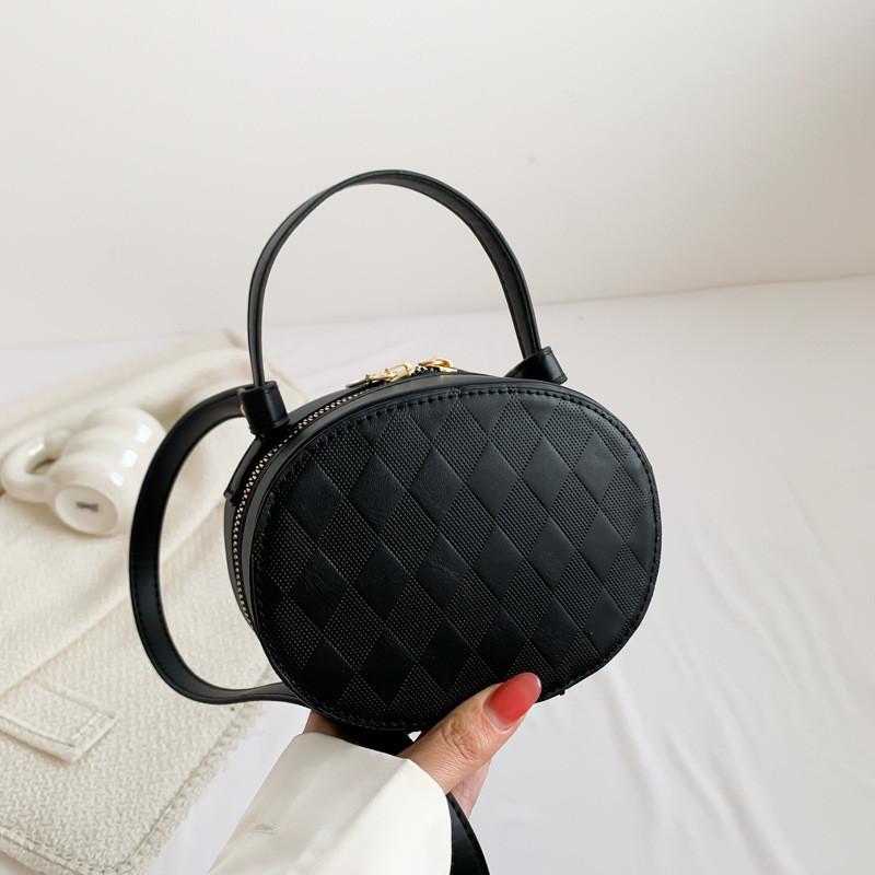 Modische gesteppte PU-Leder runde Umhängetasche für Damen 2023 in mehreren Farben