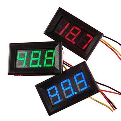 Tragbares DC 0–30 V Voltmeter, LED-Anzeigefeld, digitales Spannungsmessgerät für Automotoren