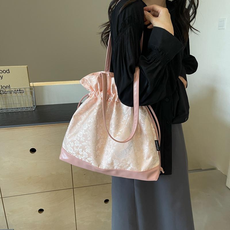 Женская сумка для покупок на шнурке — фото 13