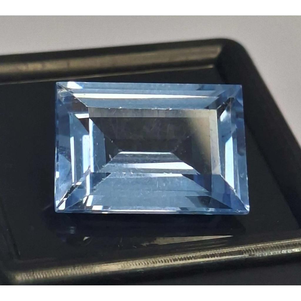 Natürlicher Himmelblauer Aquamarin Baguette 10-12 Karat Atemberaubender Loser Edelstein