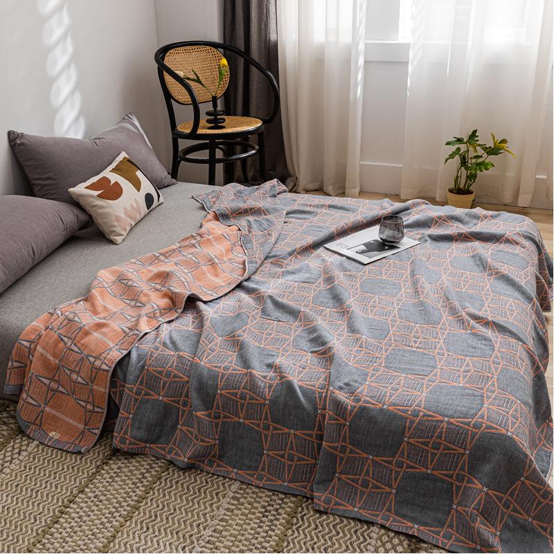 The New Cotton Four-layer Gauze Towel Quilt Is Covered with A Nap Air Conditioning Blanket and A Summer Cool Quilt and A Casual Blanket All Cotton