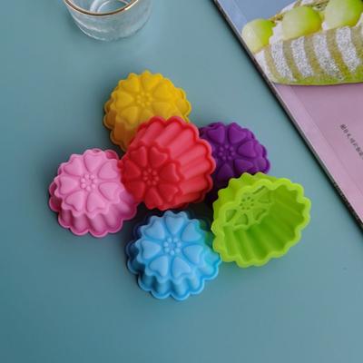 Cute 5cm Flower Silicone Cake Mold Heat Resistant Reusable Mini Soap Molds DIY Baking Tool