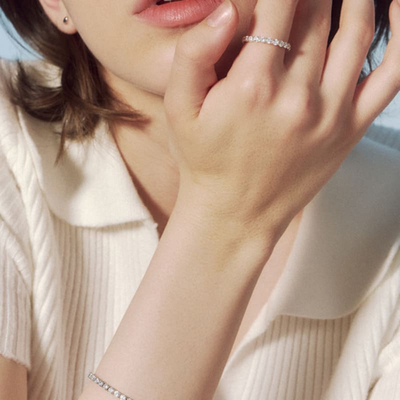 JUDY AND PAUL [925 Silver] Diamond Crystal Gardling Tennis Ring