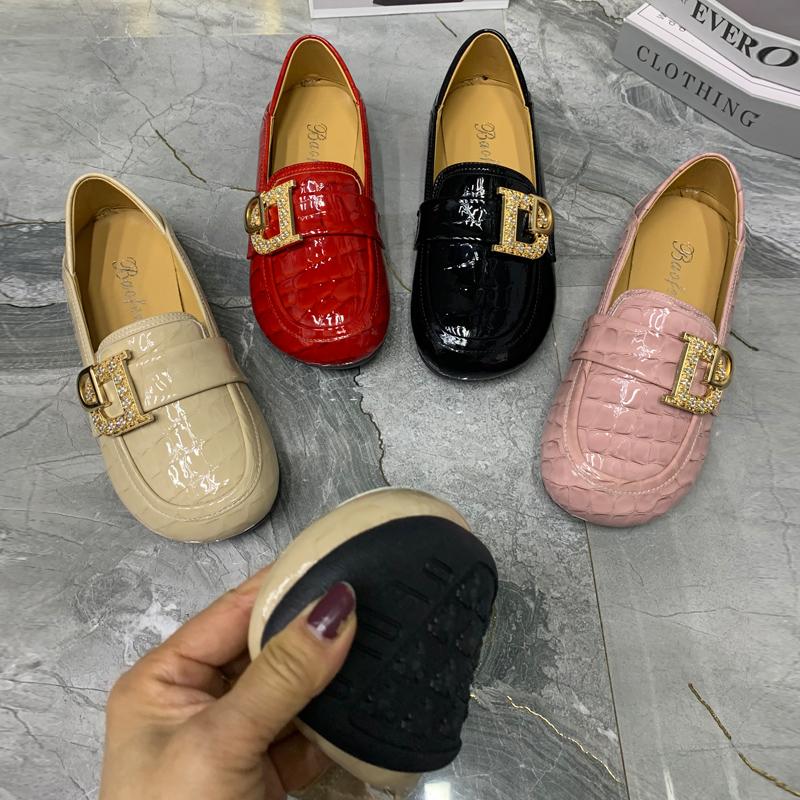 Damen Flache Schuhe Luxus Schuhe Damen Loafer Mokassins Mode Sommer Lackleder Flats Lässig Zapatos Mujer Große Größen