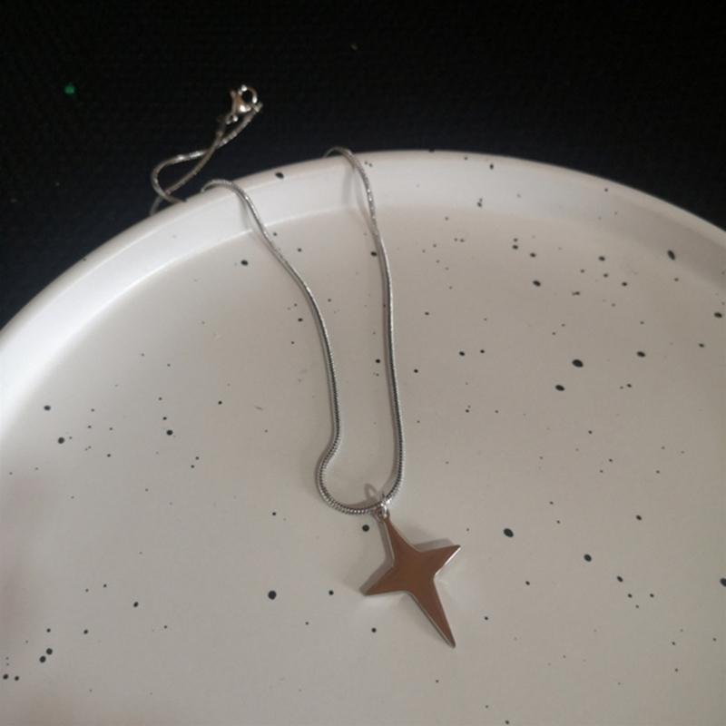 Pendant Necklace Y2k Neck Jewelry Star Pendant Choker Chain Choker Chain Necklaces Alloy Material Birthday Gift for Girl
