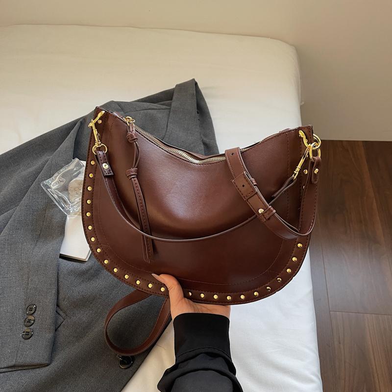 Rivet Crossbody Bag Women's Vintage Underarm Bag Commuter Shoulder Bag