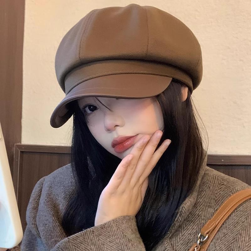 Women's British Style Octagonal Beret: Versatile Wool Painter Hat for Large Head, Slims Face, Duckbill Newsboy Cap for Autumn & Winter.