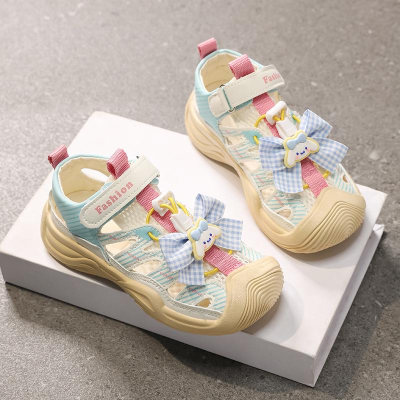 Children's Sports Sandals Baotou 2025 Summer New Classmates Girls Beach Shoes Girls Shoes Summer Hollow Shoes