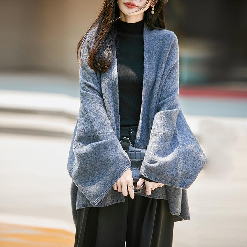 Women's 100% Wool V-neck Loose Knit Pullover Shawl - Solid Color Casual Sweater for Autumn/Winter