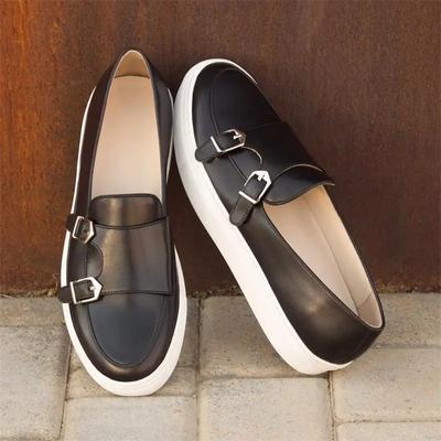 Slipper Herrenschuhe PU Einfarbig Klassischer Mokassin Mann Mode Wild Outdoor Sport Täglich Mönch Doppelschnalle Freizeitschuhe