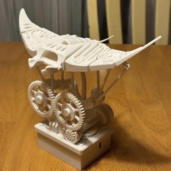 3D Printed Bionic Manta Ray Ornament Mechanical Ocean Animal Decoration with Music for Home Office Desk Tabletop Decor