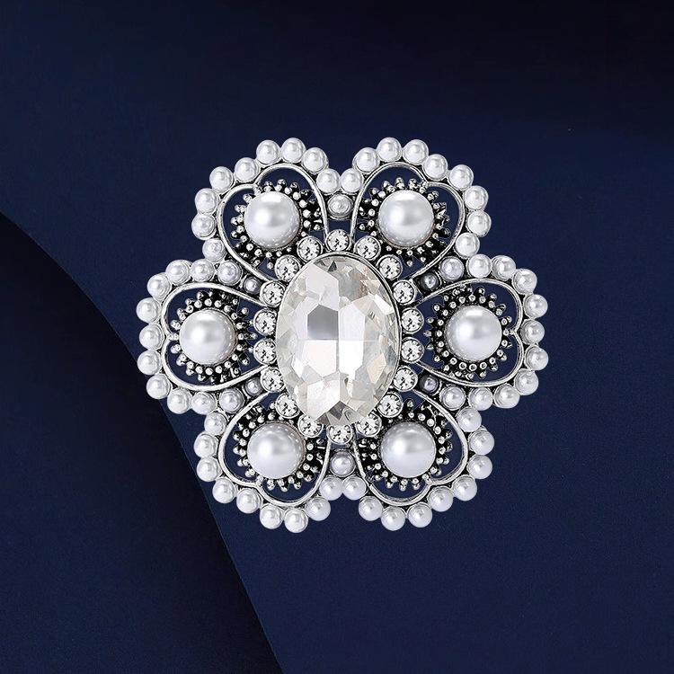 Large Diamond Flower Brooch, High-end and Individual Style, Pearl Brooch, Court Grandeur, Suit Pin